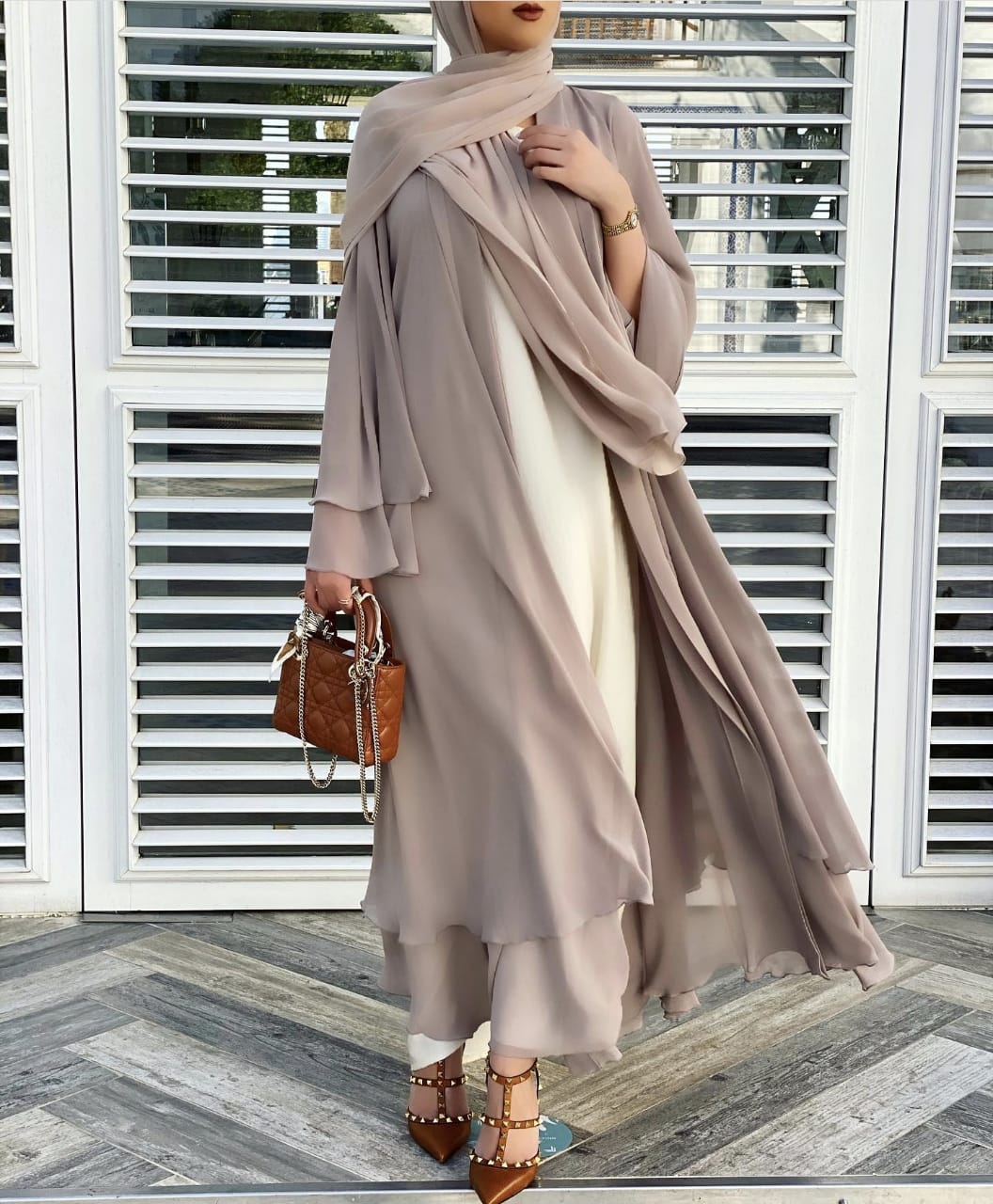 Khadija ver. Taupe